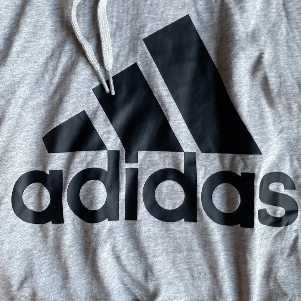 NWT Men’s Adidas Classic Grey Hoodie, size M